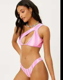 Frankies Bikinis Katrina velvet Bikini top large