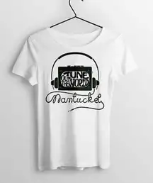 Nantucket Island Tune Out The World T-Shirt White size S