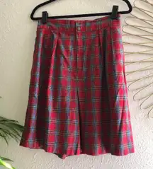 Vintage red black multicolored plaid tartan gingham pleated high rise bermuda shorts 