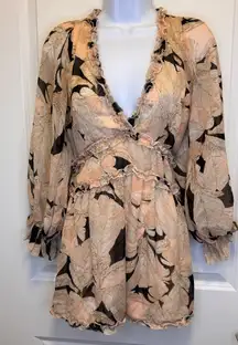 Luxxel Romper Floral Backless Cream And Black