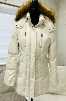Stylish pretty puffer coat ❄️❄️