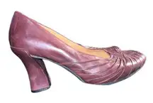 Earthies Raynia Bitter Wine leather peep toe pumps size 9.5