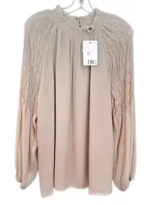 DR2 Daniel Rainn Ruffle Collar Smocked Sleeves‎ Blouse Women's Small Sand NWT