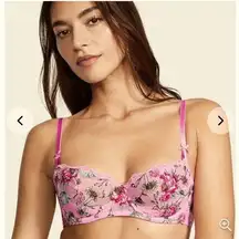NWT VS Dream Angels Unlined Balconette Floral Bra