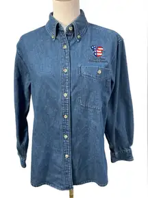 Wrangler Walt Disney‎ Parks & Resorts Embroidered Denim Button Up Shirt Womens S