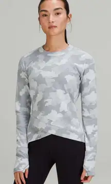 Lululemon Close to Crossing Long Sleeve Shirt *Rulu Grey & White Size 8