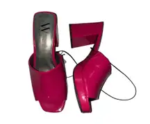 Worthington Hot Pink Sandals/Heels