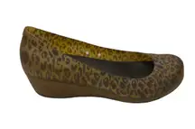 Crocs Women Shoe Carlisa Animal Leopard Print Size 9M Brown Heel Pump Wedge