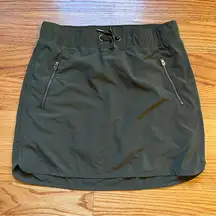 Athleta Stretch-In Skort Olive Green size XS