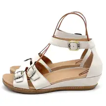 Dansko Astrid Sandals Textured Ivory Nubuck Leather Comfort Shoe Size 42 | 11.5