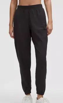 Women’s Lululemon Adapted State Joggers 2
