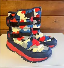 COGA Womens size 36 (US 6) Quilted  Camo / Faux Fur Lined Winter Boots