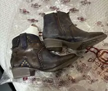 Circle G leather booties size 8 1/2