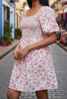Universal Thread Womens XS Dress 100% Cotton Pink Floral Smocked Puff Sleeve