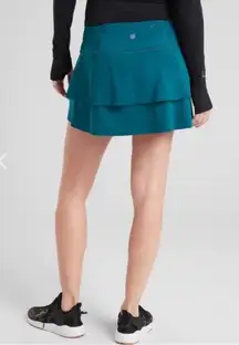 ATHLETA MOMENTUM SKORT In COASTAL TEAL Size Small Ruffle Tennis Pickleball Skirt