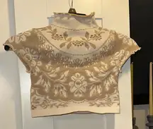 NWOT Rare FP Movement  Good Karma Crop Tee In Laced Floral Tan/Cream Detailing