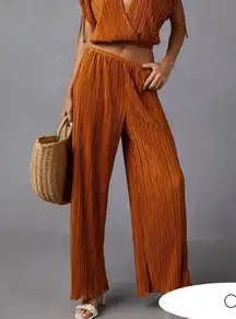 NWT Vici OTTAVIA PLISSE PANT in BRONZE