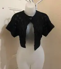 2000s Whimsygoth black crotchet knit bolero crop jacket cardigan short sleeve one top button  Excellent condition - no snags or pilling Size S- measurement in pics