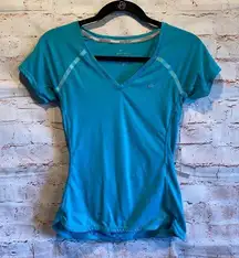 Nike workout shirt short sleeve dri fit v neck XS