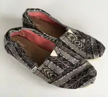 Toms geometric‎ print slip on flats shoes Canvas Womens Size 7