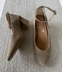 Novacas Light Gray Taupe Suede Block Heel Ankle Strap Pumps Dress Shoes Sz 40 9