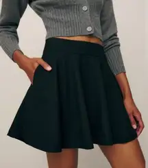 Reformation Dakota Womens Wool Flutter Mini Skirt in Black‎ Size 0