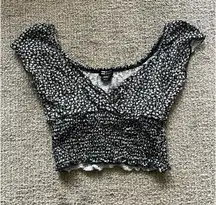 Billabong black and white floral crop top 