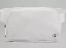 NWT Lululemon white everywhere belt bag 1L