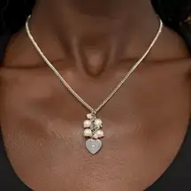 Paparazzi NWOT POP IT AND LOCKET - MULTI IRIDESCENT RHINESTONE SILVER HEART WHITE PEARL NECKLACE -