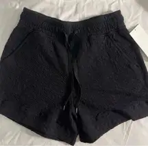 Lululemon Rippled SHR Short
5" Black NWT!