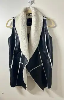 Women Me Jane Black Vest with Faux Fur lining Size S