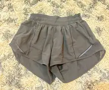 Lululemon Hotty Hot 2.5" Black