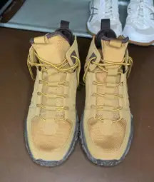 BRAND NEW  Cargo Boots