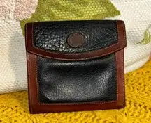 Vintage  Leather Wallet w Kisslock Change Section