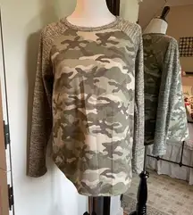 Large Camouflage Top