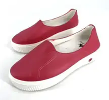 Anywear Women's‎ Rise Slip-On Health Care Professional Shoes Red White Size 9