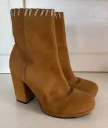 Urban Outfitters vintage style boho tan boots size 10