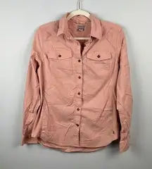 Carhartt women’s small pink button down long sleeve shirt