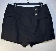 Milk & Honey Black Skort with Faux Pockets, Back Zip - Size L
