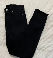 Good American - Good Legs black skinny jeans