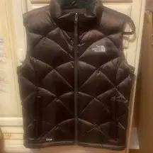 The North Face  550 brown puffer vest medium