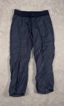 The North Face Women's Aphrodite‎ 2.0 Crop Pants Size S Navy Blue