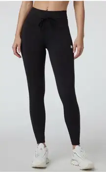 Vuori Leggings Women’s Daily Black Camo