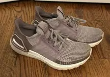 Adidas Womens  Ultraboost 19 Soft Vision Size 7.5