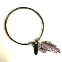 Plunder brave feather bangle bracelet wirh feather