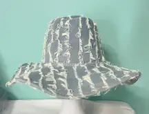 Cowboy Jean Low Wide-Brim Hat  -‎ One Size