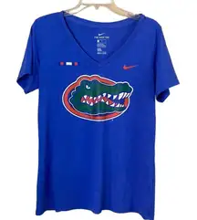 The Florida Gators V-Neck Nike Graphic T-Shirt Size Medium