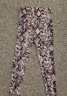 Snake Skin Leggings 