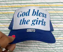 Megan Moroney trucker hat