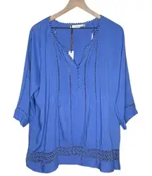Solitaire 2X Blue Eyelet Trim Lightweight V Neck 3/4‎ Sleeves Button Peasant Top